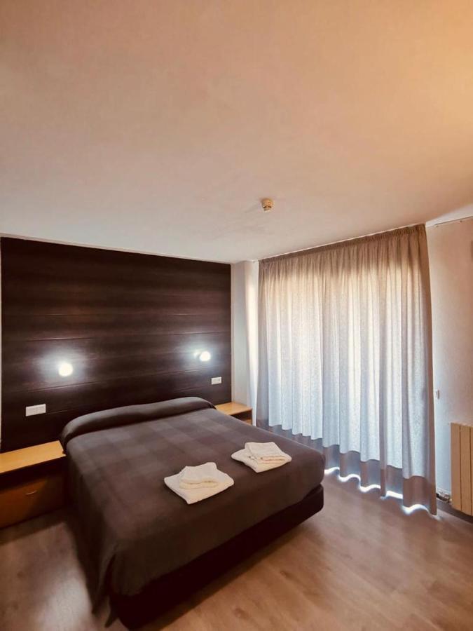 Hotel Delicias (Adults Only) Zaragoza Exterior photo