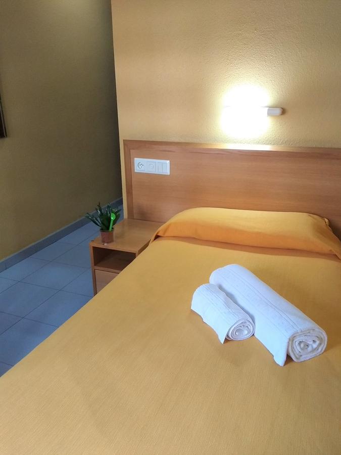 Hotel Delicias (Adults Only) Zaragoza Exterior photo
