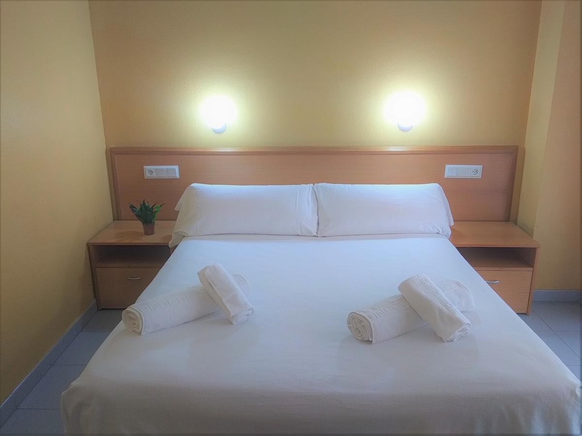 Hotel Delicias (Adults Only) Zaragoza Exterior photo